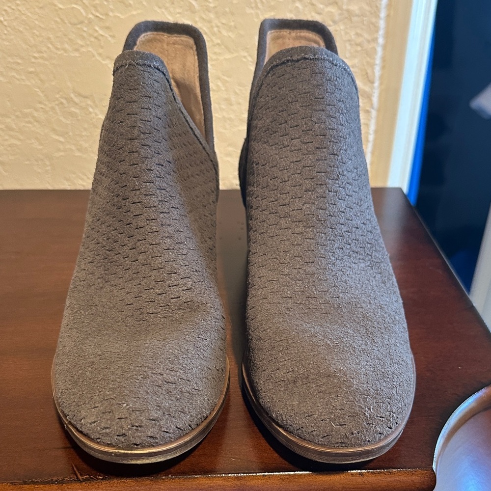 Lucky Brand Gray Suede Slip-On Mules